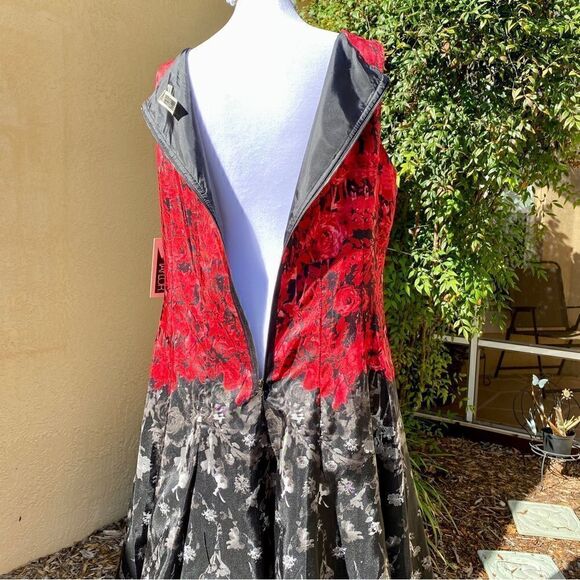 JULIAN TAYLOR SLEEVELESS RED & BLACK SWING SKIRT DRESS 14 NWT - Picture 8 of 16
